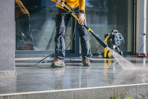 Best Concrete Pressure Washing  in Timnath, CO